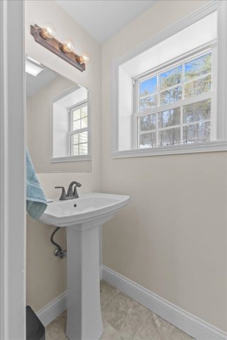 218 Brigham Hill Road, Essex, VT 05452