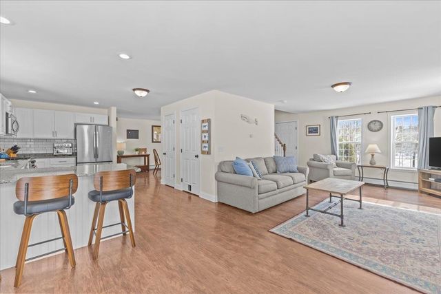 218 Brigham Hill Road, Essex, VT 05452