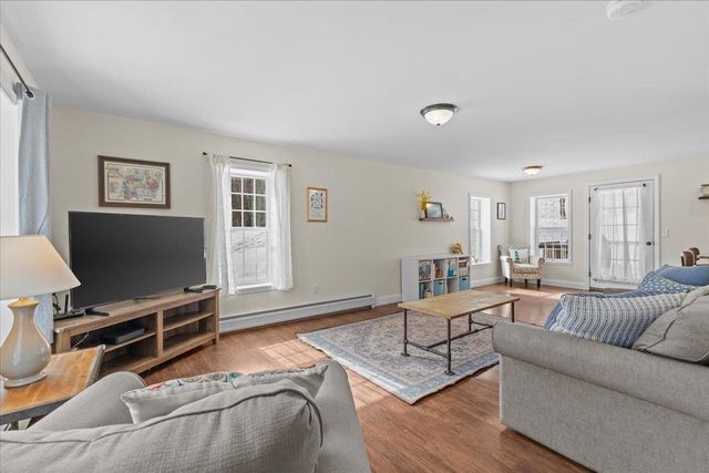 218 Brigham Hill Road, Essex, VT 05452