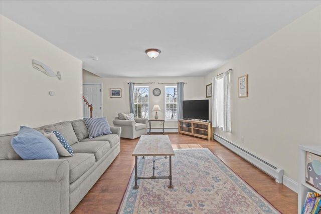 218 Brigham Hill Road, Essex, VT 05452