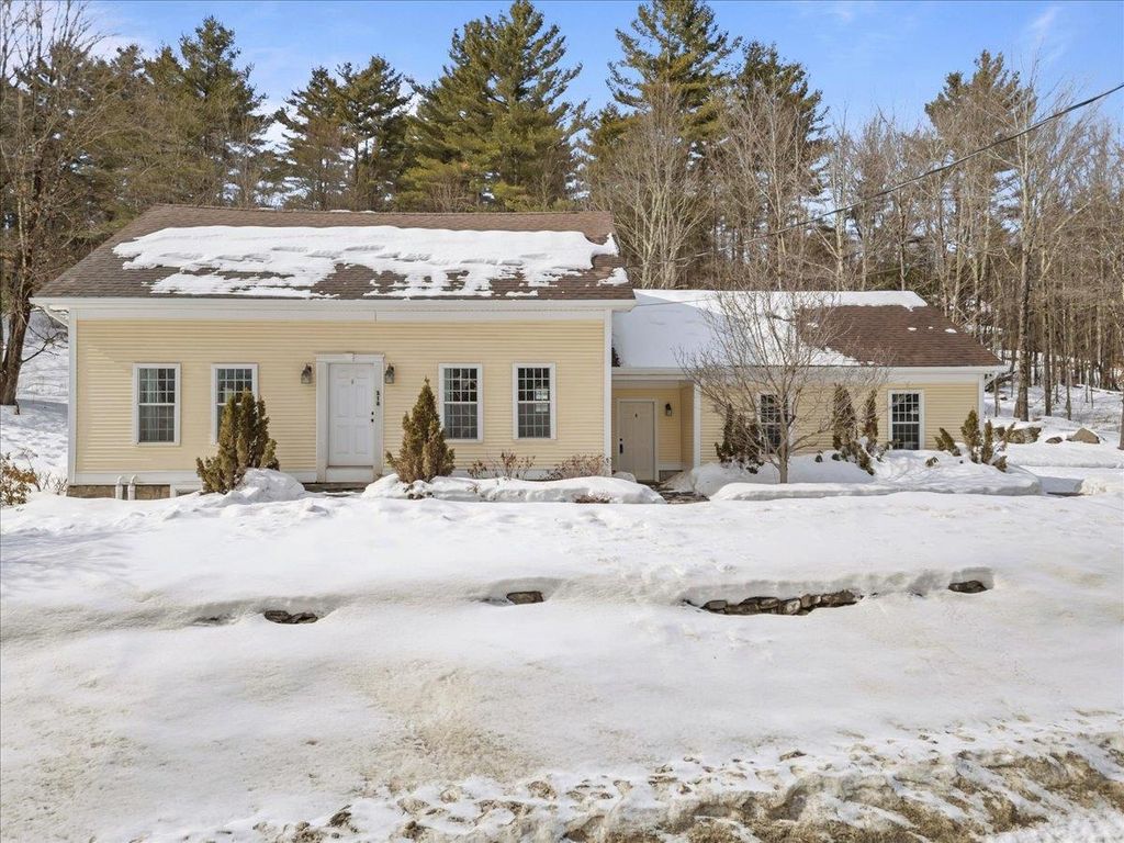 218 Brigham Hill Road, Essex, VT 05452