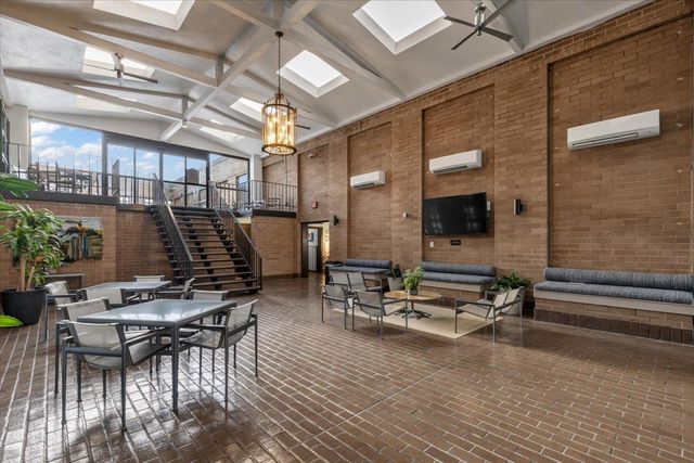 1122 Colorado ST 1004, Austin, TX 78701