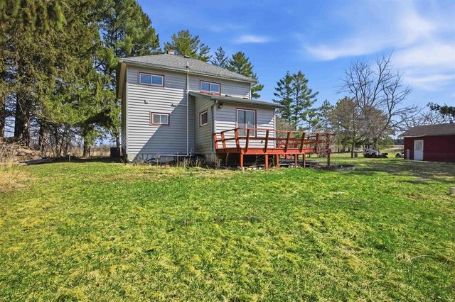 265 Fawn Court, Oxford, WI 53952