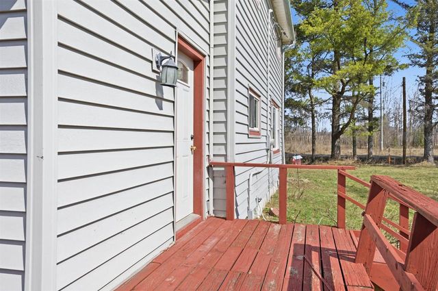 265 Fawn Court, Oxford, WI 53952