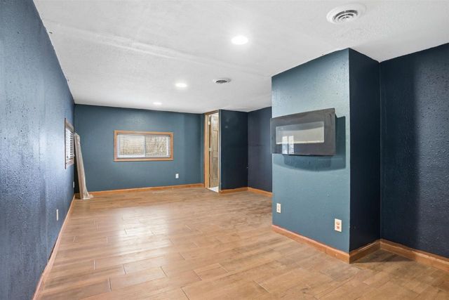 265 Fawn Court, Oxford, WI 53952