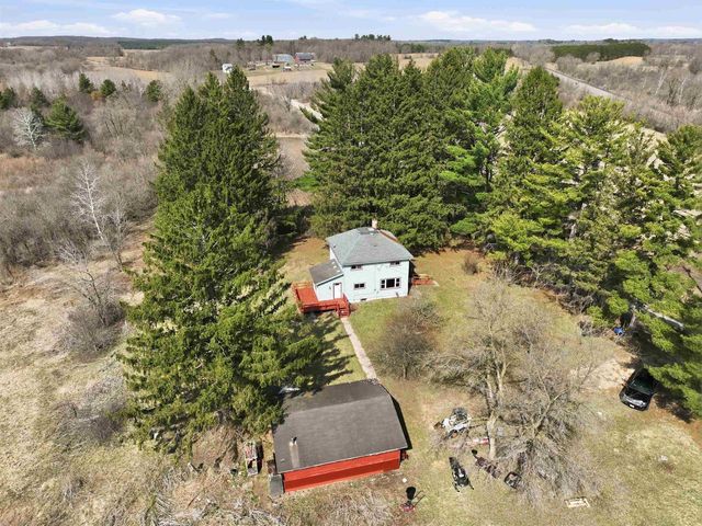 265 Fawn Court, Oxford, WI 53952