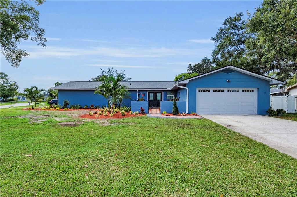 1119 LAKEMONT DRIVE, Valrico, FL 33594
