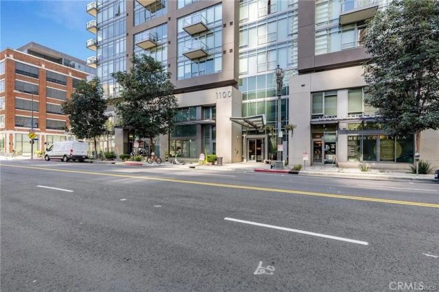 1100 S Hope Street 810, Los Angeles, CA 90015
