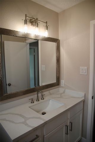 306 Maple Leaf Street, League City, TX 77573
