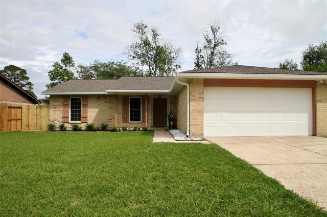 306 Maple Leaf Street, League City, TX 77573