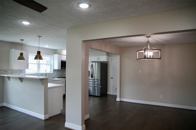 306 Maple Leaf Street, League City, TX 77573