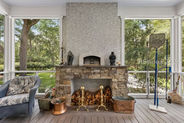2 Grain Bin Ct, Bluffton, SC 29909