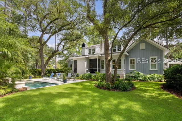 2 Grain Bin Ct, Bluffton, SC 29909