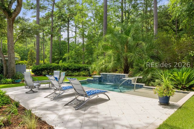 2 Grain Bin Ct, Bluffton, SC 29909