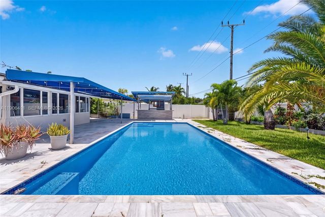 717 SE 2nd St, Deerfield Beach, FL 33441