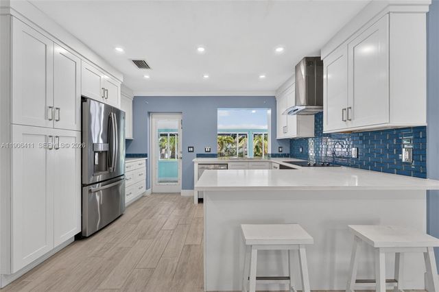717 SE 2nd St, Deerfield Beach, FL 33441