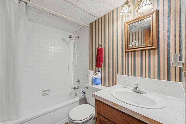 13364 Ventris Road, Garfield, AR 72732