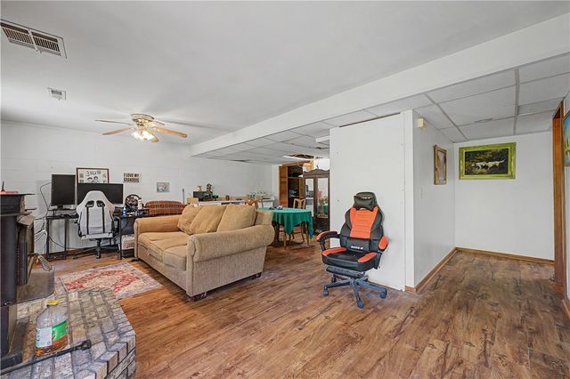 13364 Ventris Road, Garfield, AR 72732