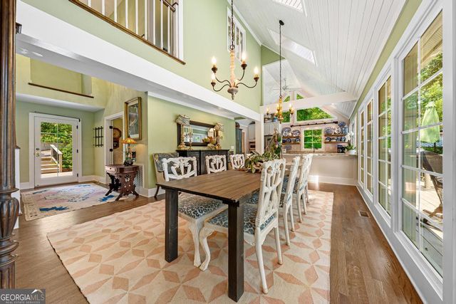 72 Stinson Court, Hartwell, GA 30643