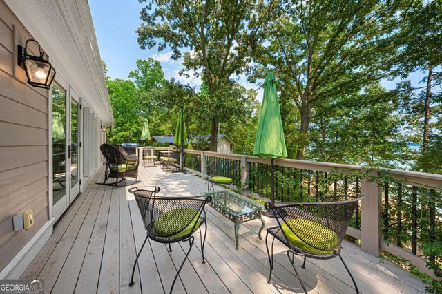 72 Stinson Court, Hartwell, GA 30643