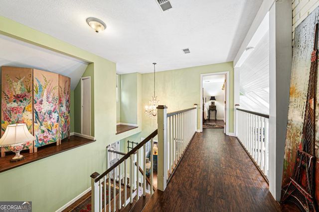 72 Stinson Court, Hartwell, GA 30643