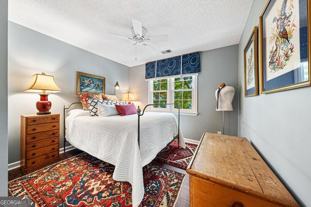 72 Stinson Court, Hartwell, GA 30643