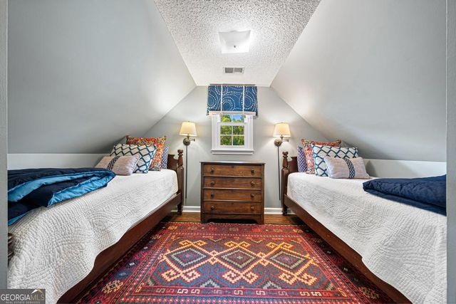 72 Stinson Court, Hartwell, GA 30643