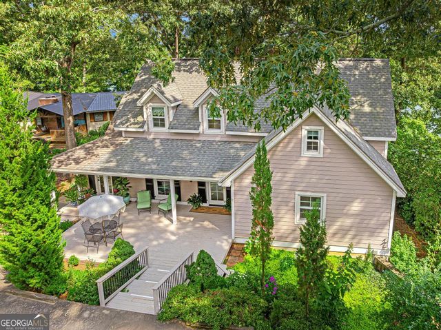72 Stinson Court, Hartwell, GA 30643