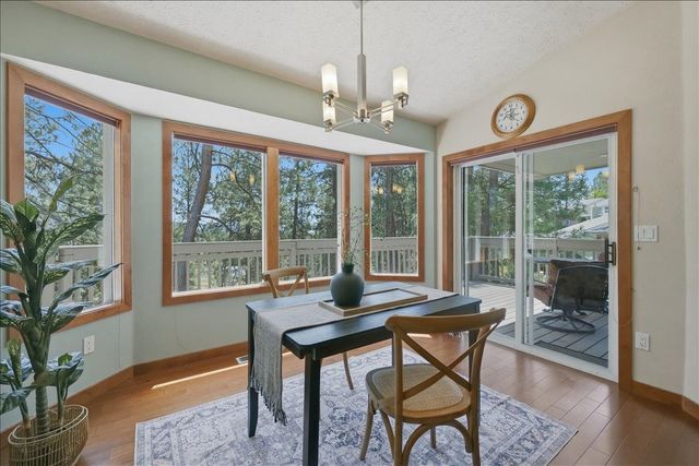 5202 N Riblet View Ln, Spokane, WA 99212