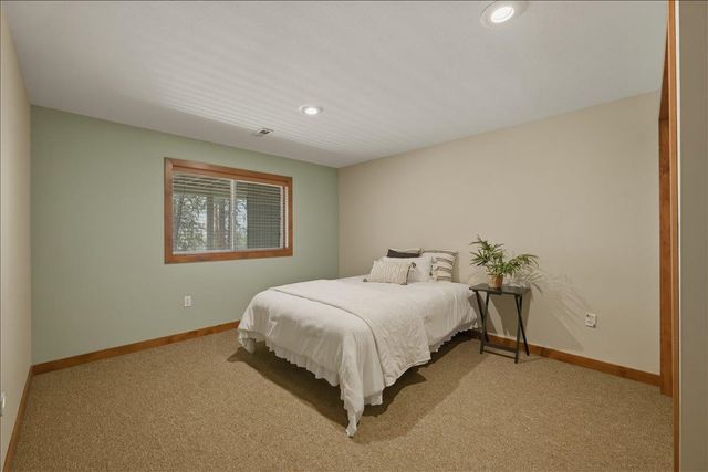 5202 N Riblet View Ln, Spokane, WA 99212