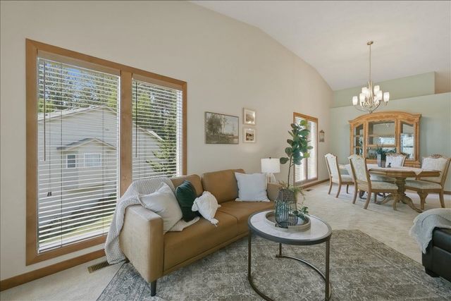 5202 N Riblet View Ln, Spokane, WA 99212