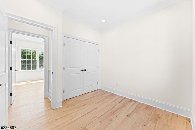 7 Swan Rd, Livingston Twp., NJ 07039