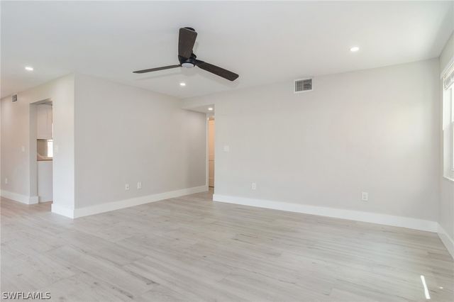 1155 Sandpiper ST B3, Naples, FL 34102