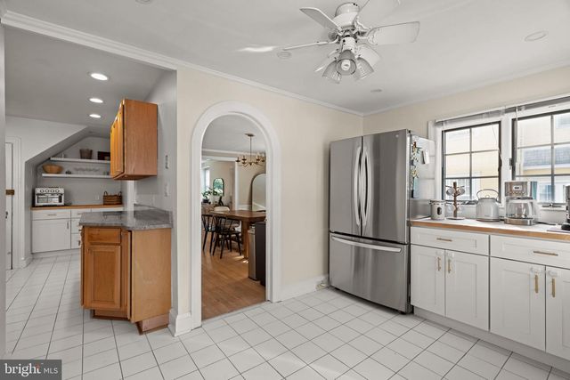 2938 BERKLEY RD, Ardmore, PA 19003