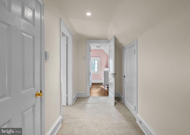 2938 BERKLEY RD, Ardmore, PA 19003