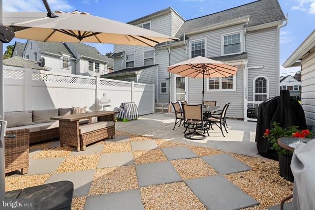 2938 BERKLEY RD, Ardmore, PA 19003
