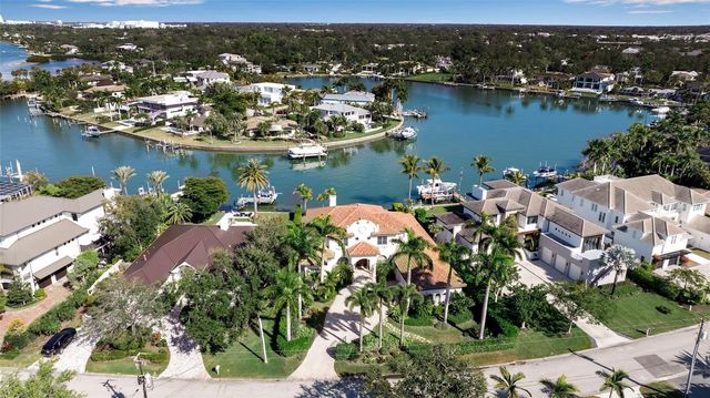 1389 TANGIER WAY, Sarasota, FL 34239