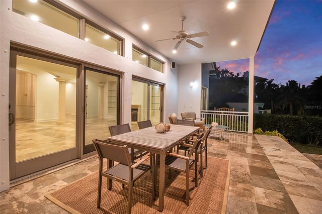 1389 TANGIER WAY, Sarasota, FL 34239