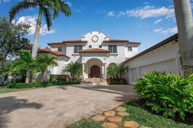 1389 TANGIER WAY, Sarasota, FL 34239