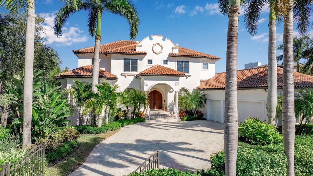 1389 TANGIER WAY, Sarasota, FL 34239