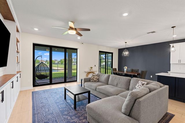 4901 Blistering Way, Lake Worth, FL 33467
