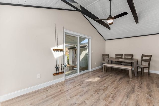 28 Lakeview, Wareham, MA 02538