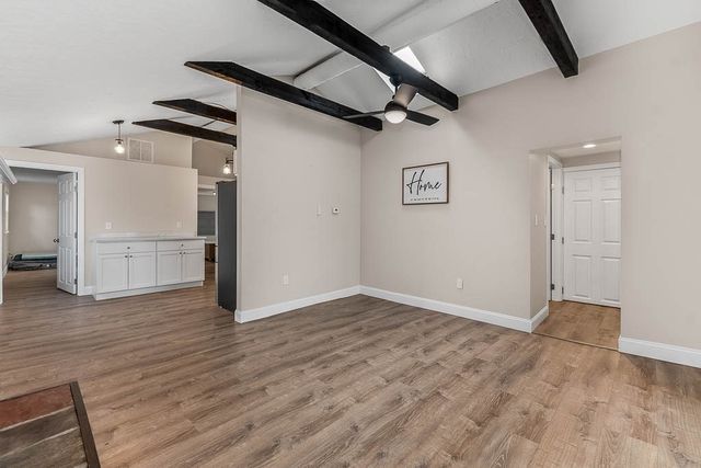 28 Lakeview, Wareham, MA 02538