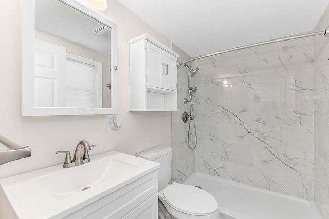 28 Lakeview, Wareham, MA 02538