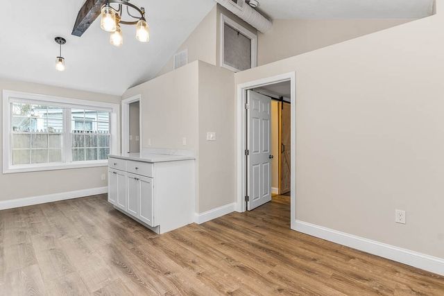 28 Lakeview, Wareham, MA 02538