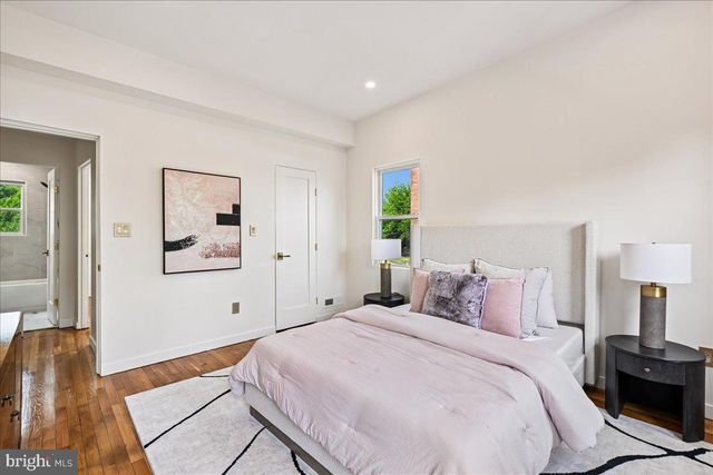 1525 FORT DAVIS ST SE, Washington, DC 20020