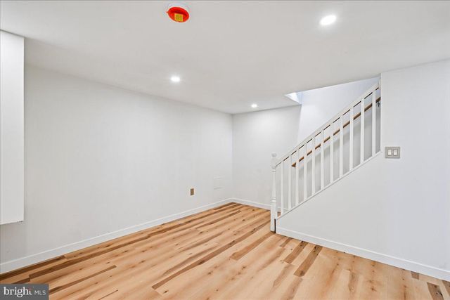 1525 FORT DAVIS ST SE, Washington, DC 20020