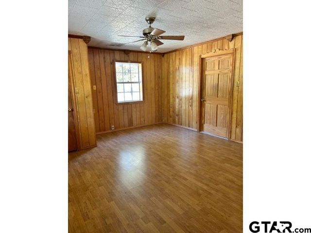 645 W Loop 564, Mineola, TX 75773