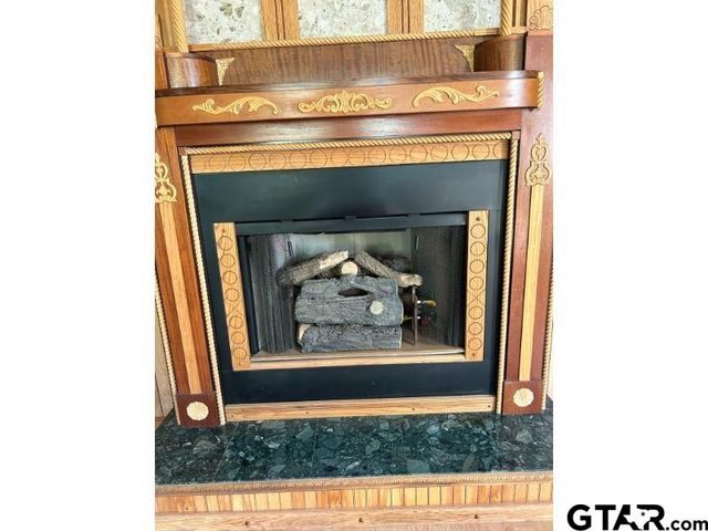 645 W Loop 564, Mineola, TX 75773