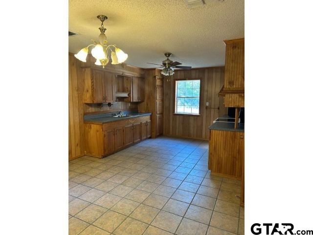 645 W Loop 564, Mineola, TX 75773